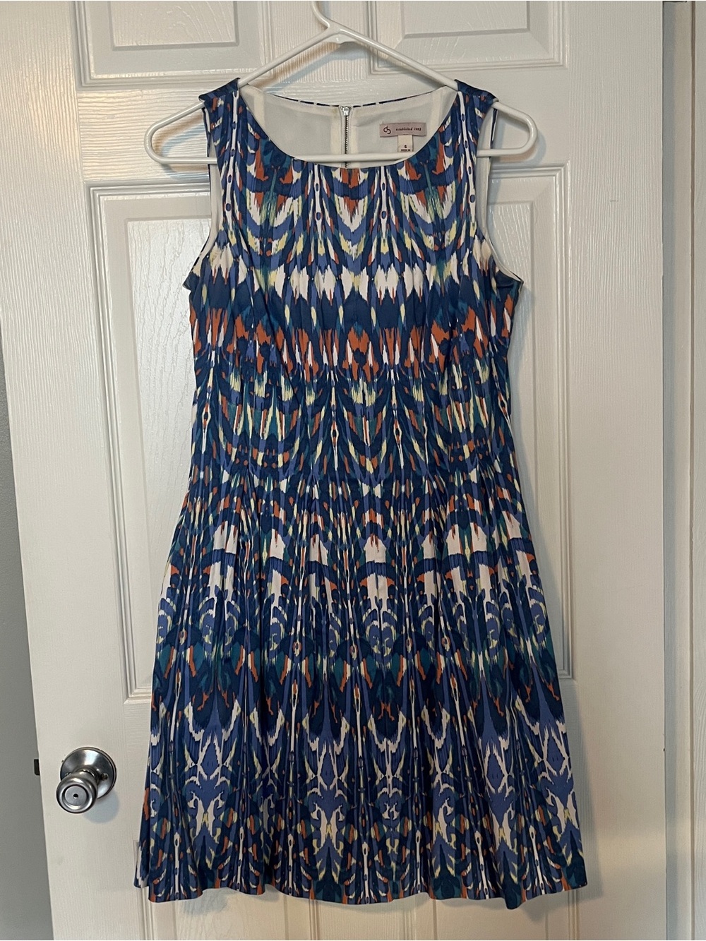 Colorful Sleeveless Size 6 DressBarn Dress